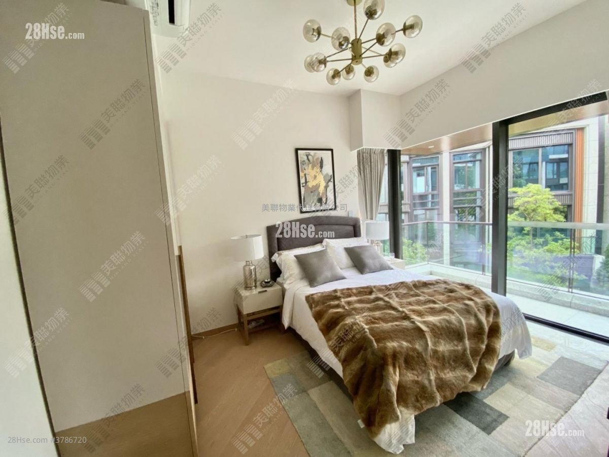 云端 售盘 3 房 , 2 浴室 1,002 平方尺