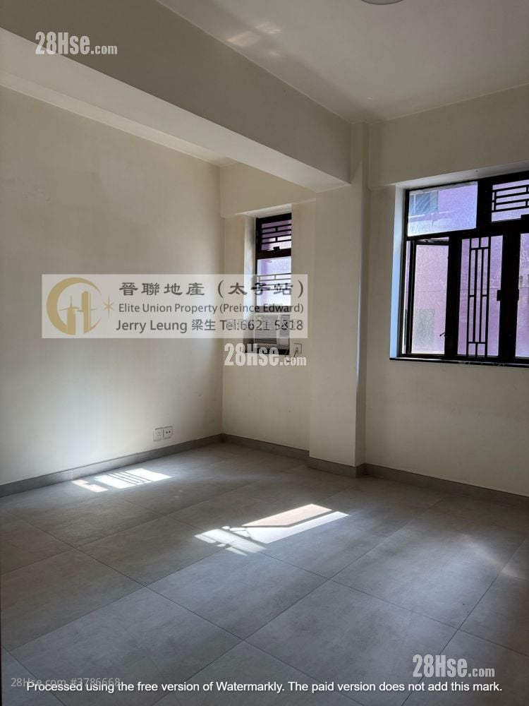 Edward Mansion Sell 5+ Bedrooms , 1 Bathroom 855 ft²