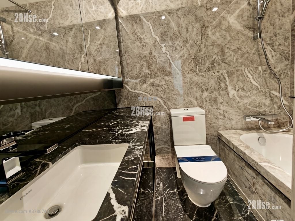 港岛南岸 租盘 3 房 , 3 浴室 737 平方尺