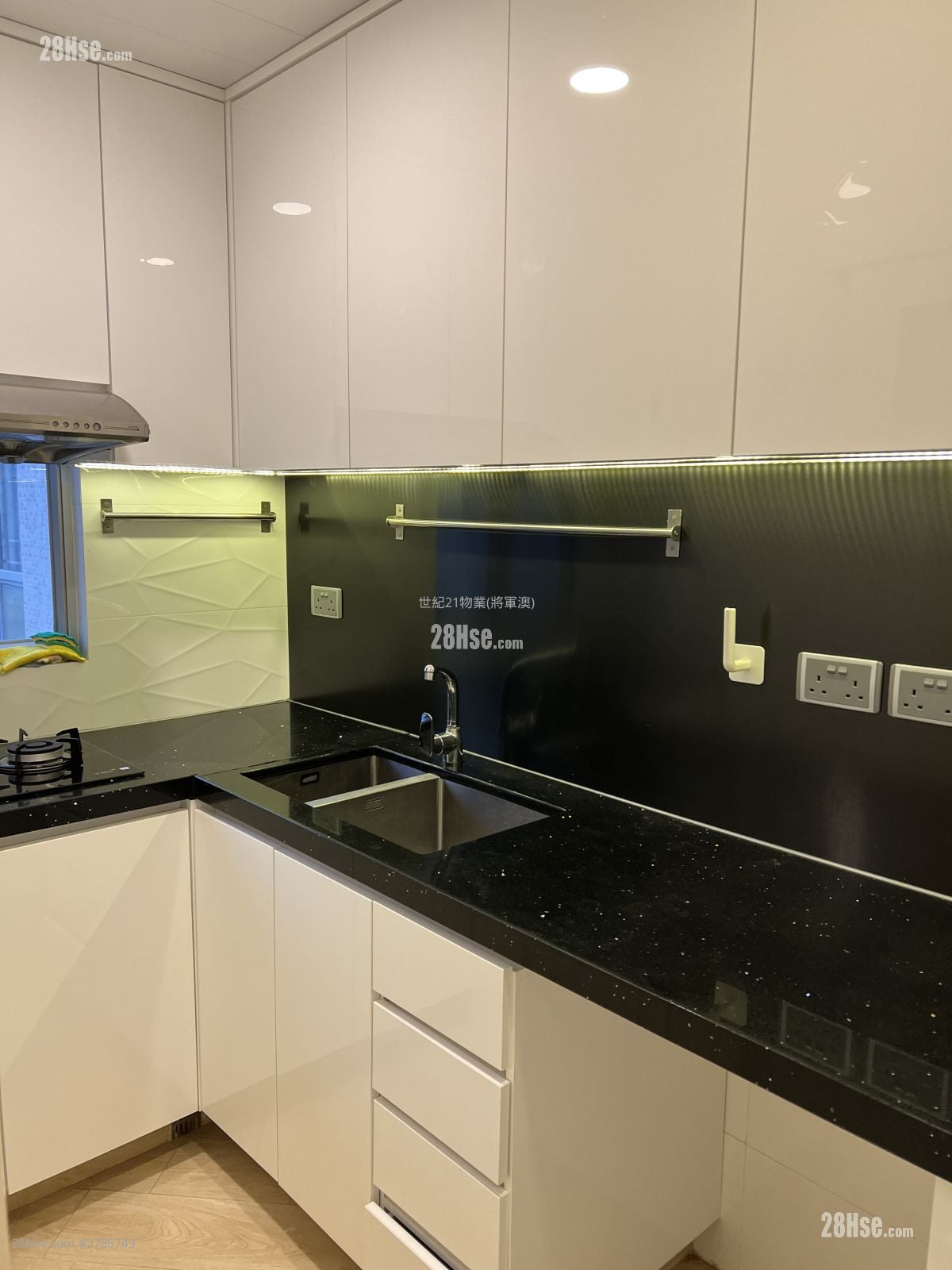 宝盈花园 租盘 2 房 , 1 浴室 431 平方尺