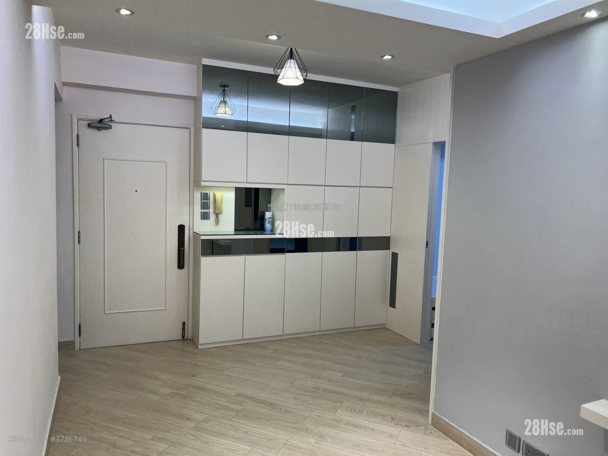 宝盈花园 租盘 2 房 , 1 浴室 431 平方尺