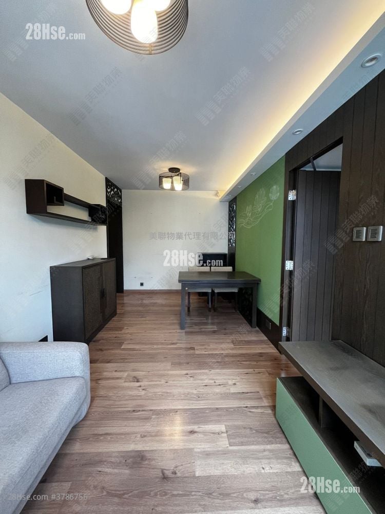 Ka Keng Court Sell 3 Bedrooms , 2 Bathrooms 650 ft²