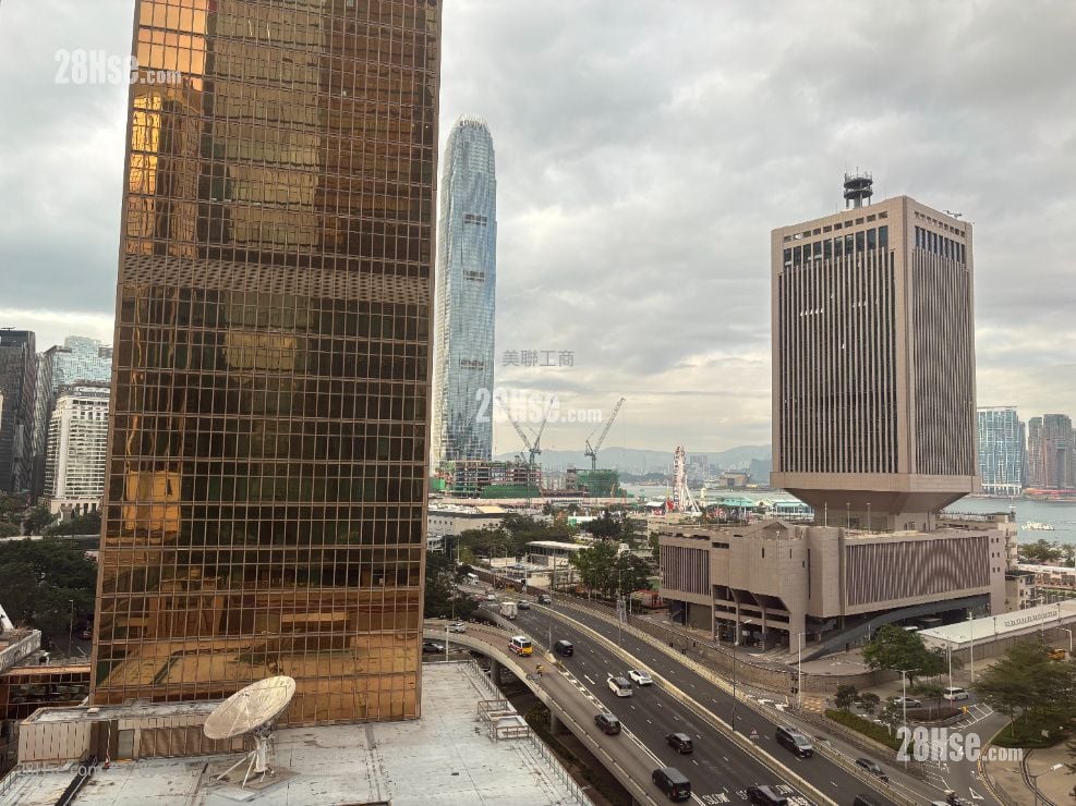 Admiralty Centre Sell