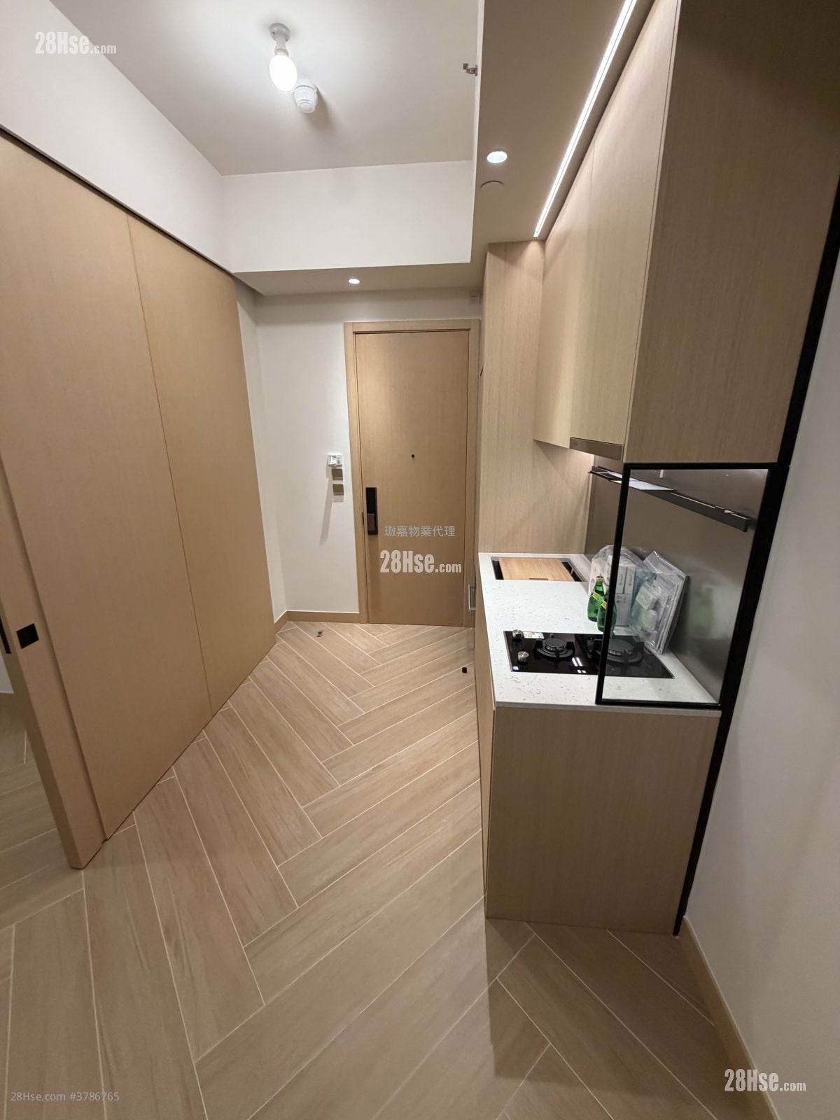 The Haddon 租盘 1 房 , 1 浴室 270 平方尺