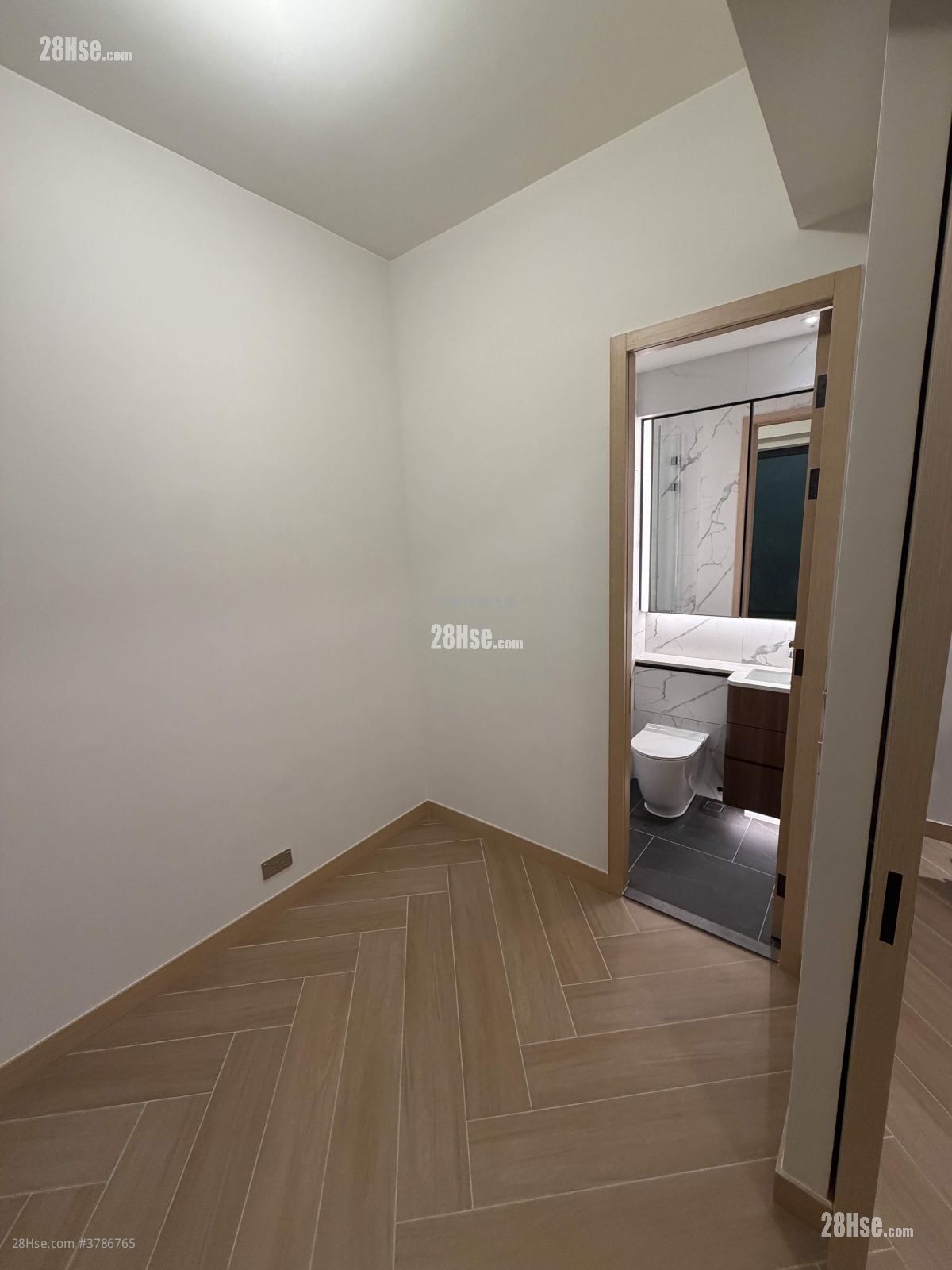 The Haddon 租盘 1 房 , 1 浴室 270 平方尺