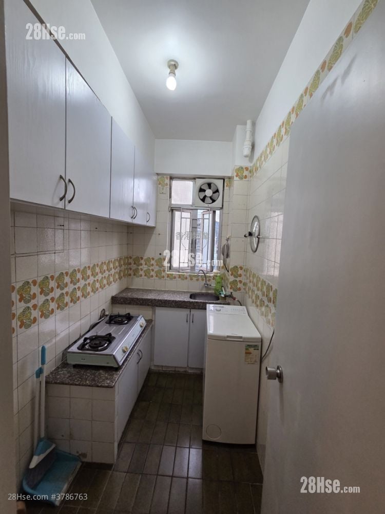 骆克大厦 租盘 2 房 , 1 浴室 447 平方尺