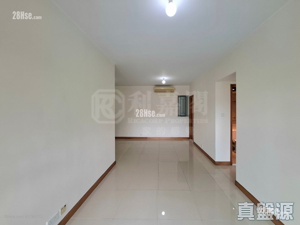 蓝天海岸 租盘 2 房 , 1 浴室 638 平方尺