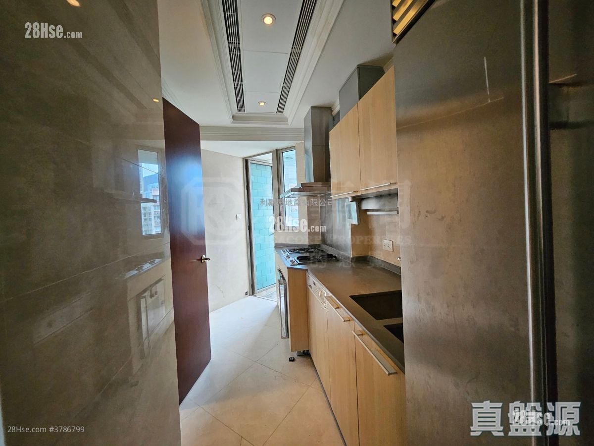 逸珑 售盘 4 房 1,473 平方尺