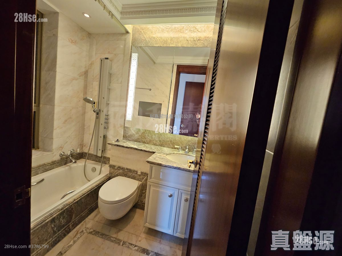 逸珑 售盘 4 房 1,473 平方尺