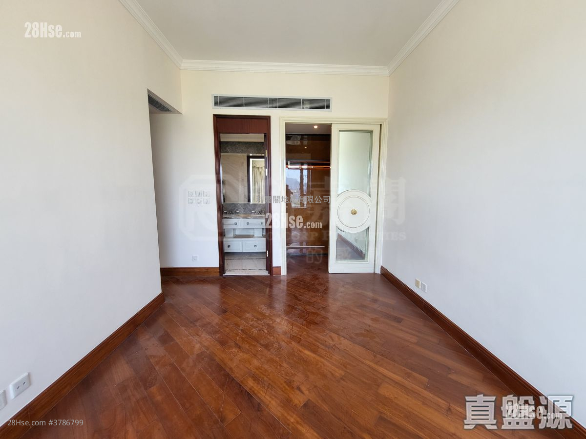 逸珑 售盘 4 房 1,473 平方尺