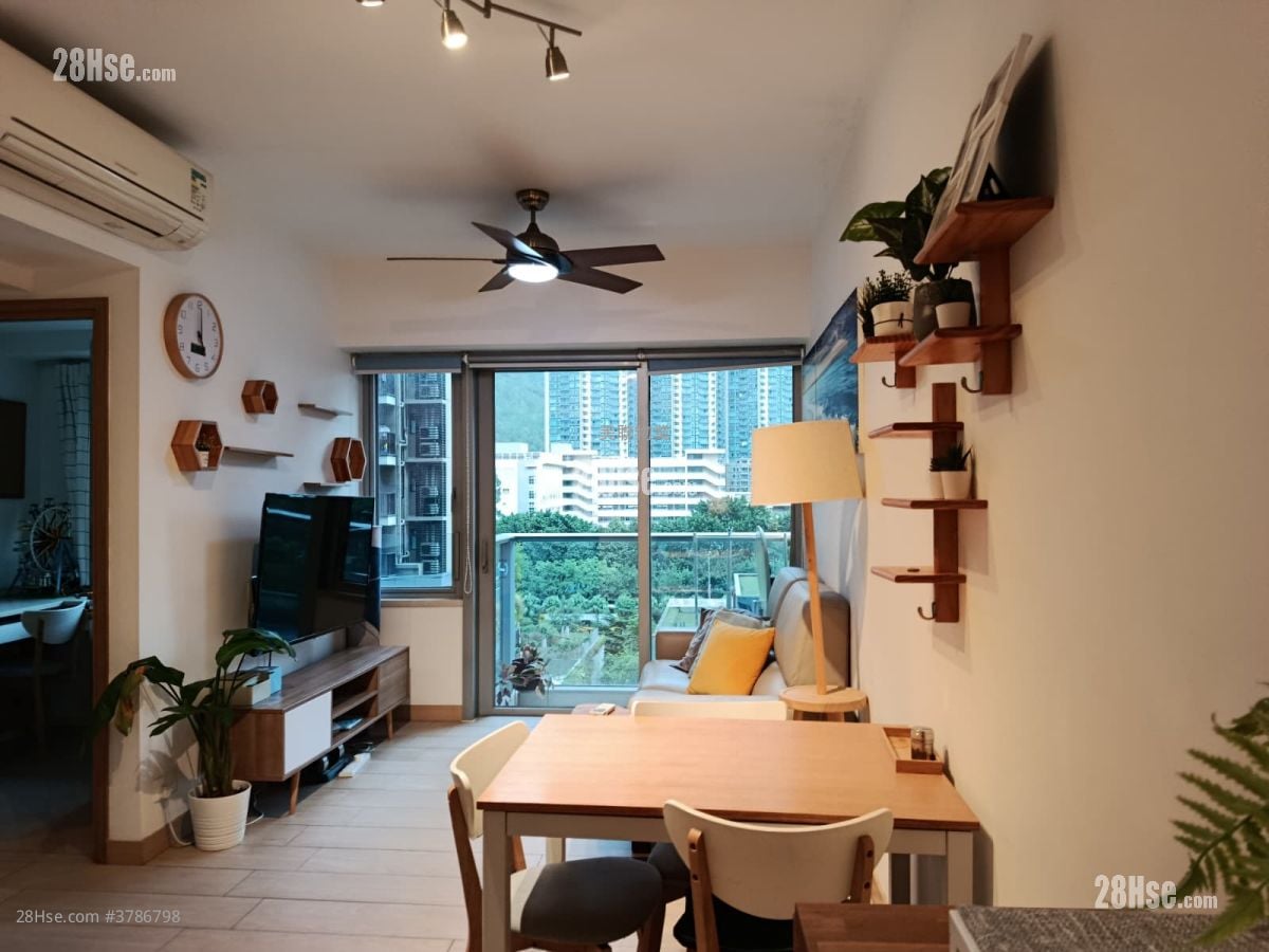 Century Link Rental 2 Bedrooms , 2 Bathrooms 484 ft²