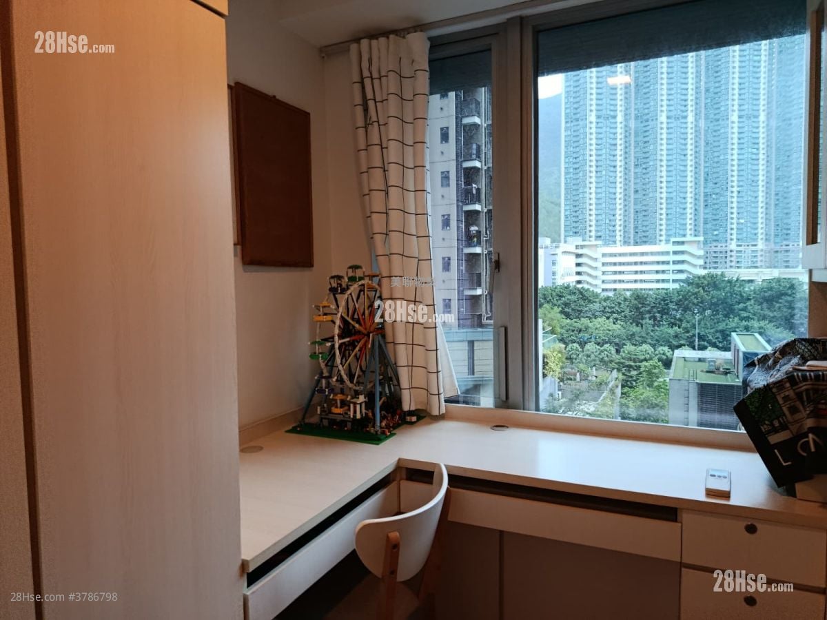 Century Link Rental 2 Bedrooms , 2 Bathrooms 484 ft²