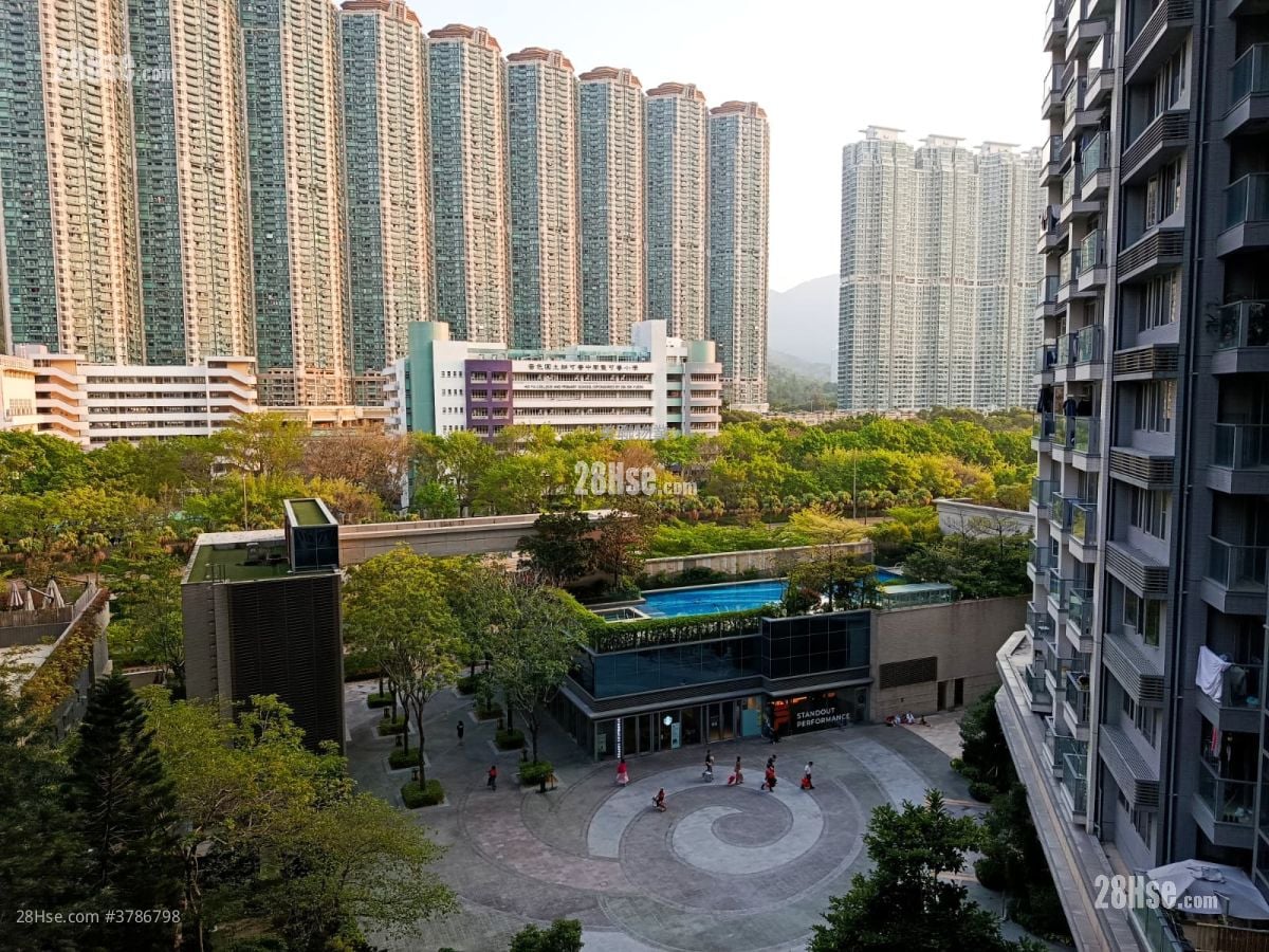 Century Link Rental 2 Bedrooms , 2 Bathrooms 484 ft²