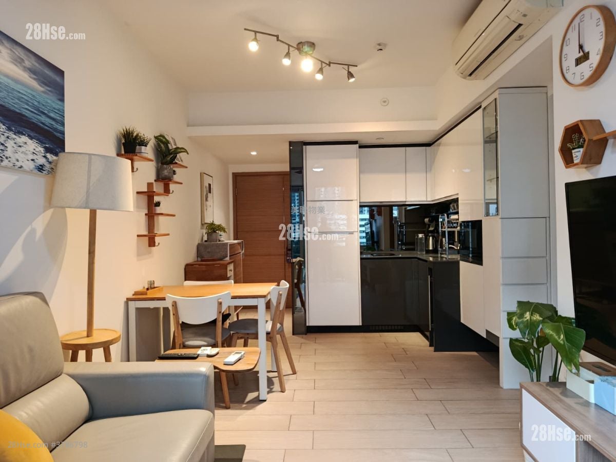 Century Link Rental 2 Bedrooms , 2 Bathrooms 484 ft²