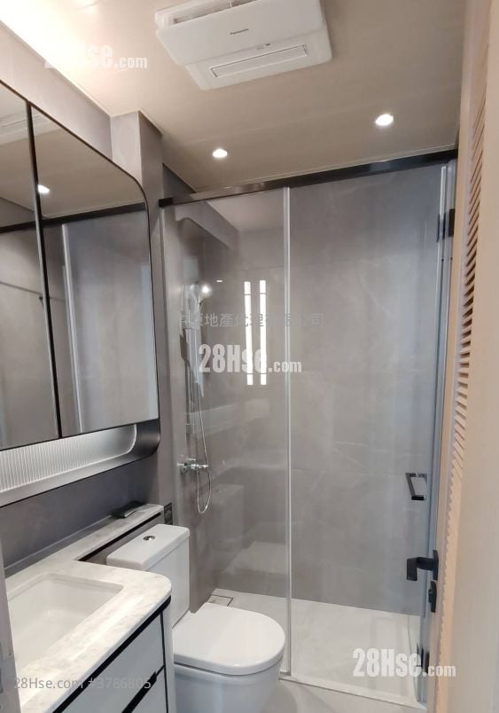 Park Seasons Sell 2 Bedrooms , 1 Bathroom 437 ft²