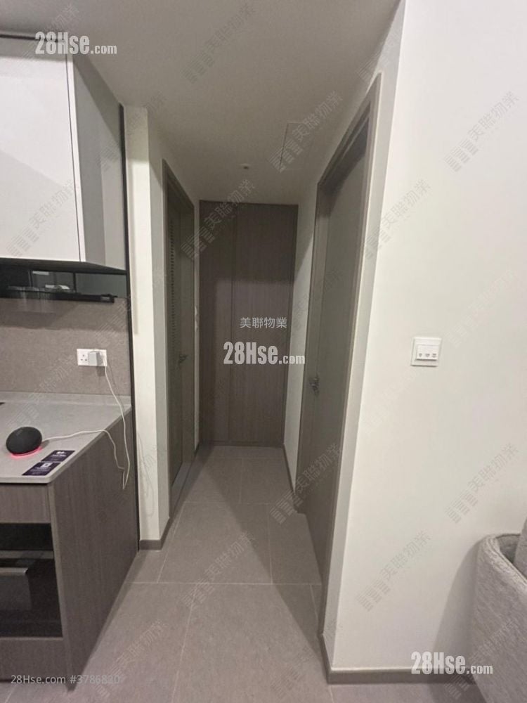 Yoho West Sell 2 Bedrooms 440 ft²