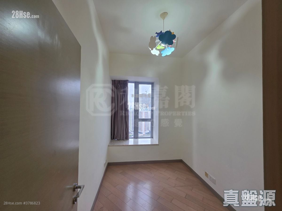 誉港湾 售盘 4 房 , 2 浴室 1,333 平方尺