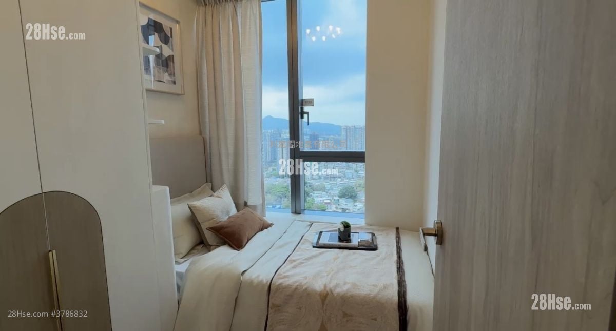 Hava Sell 2 Bedrooms , 1 Bathroom 395 ft²