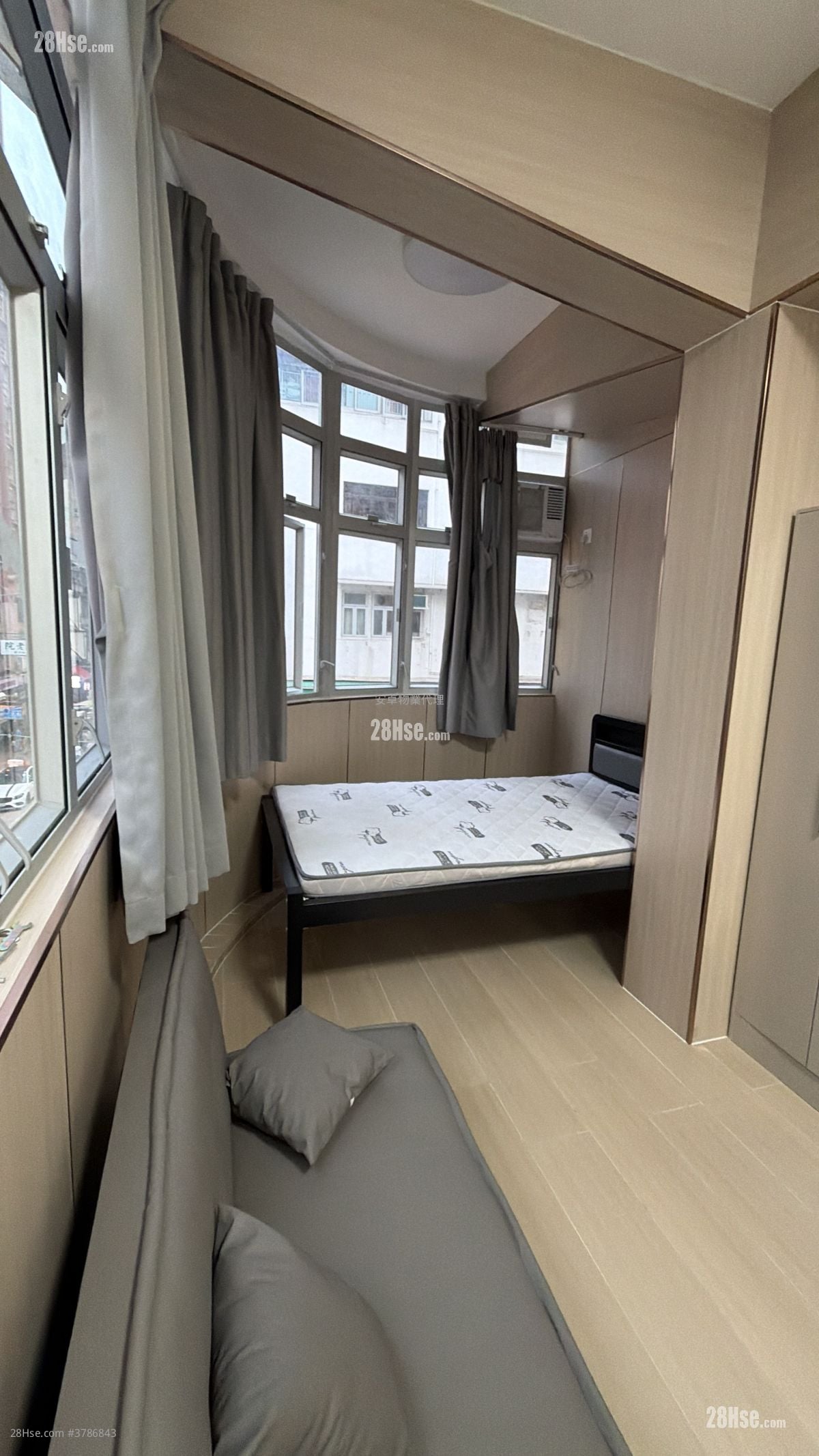 901 Canton Road Rental Studio , 1 Bathroom 180 ft²