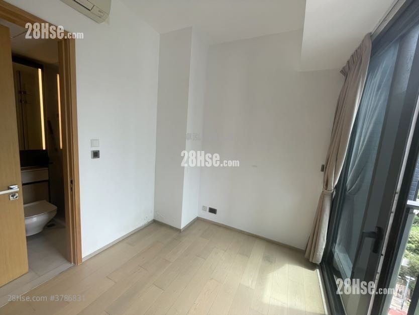 The Hudson Sell 1 Bedroom , 1 Bathroom 324 ft²