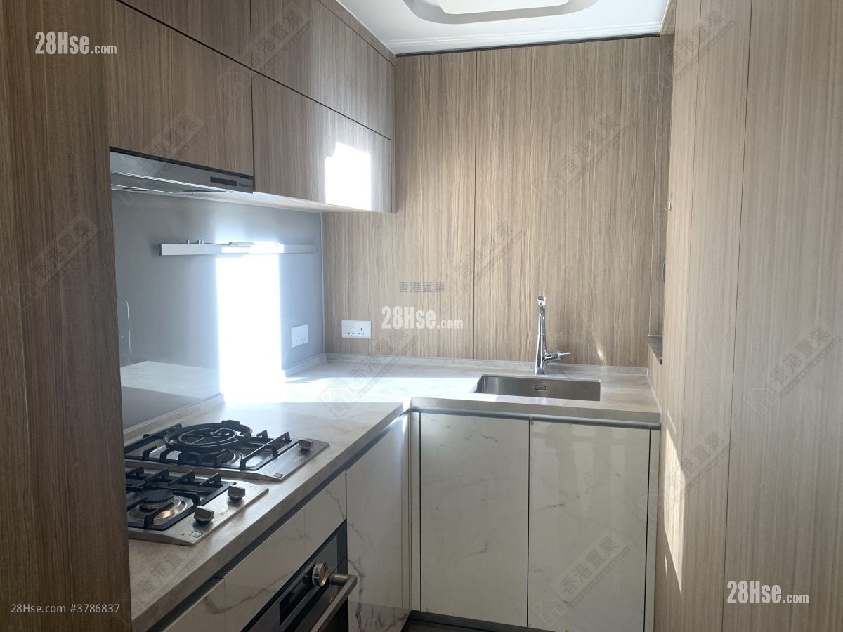 尚珒溋 售盘 2 房 466 平方尺