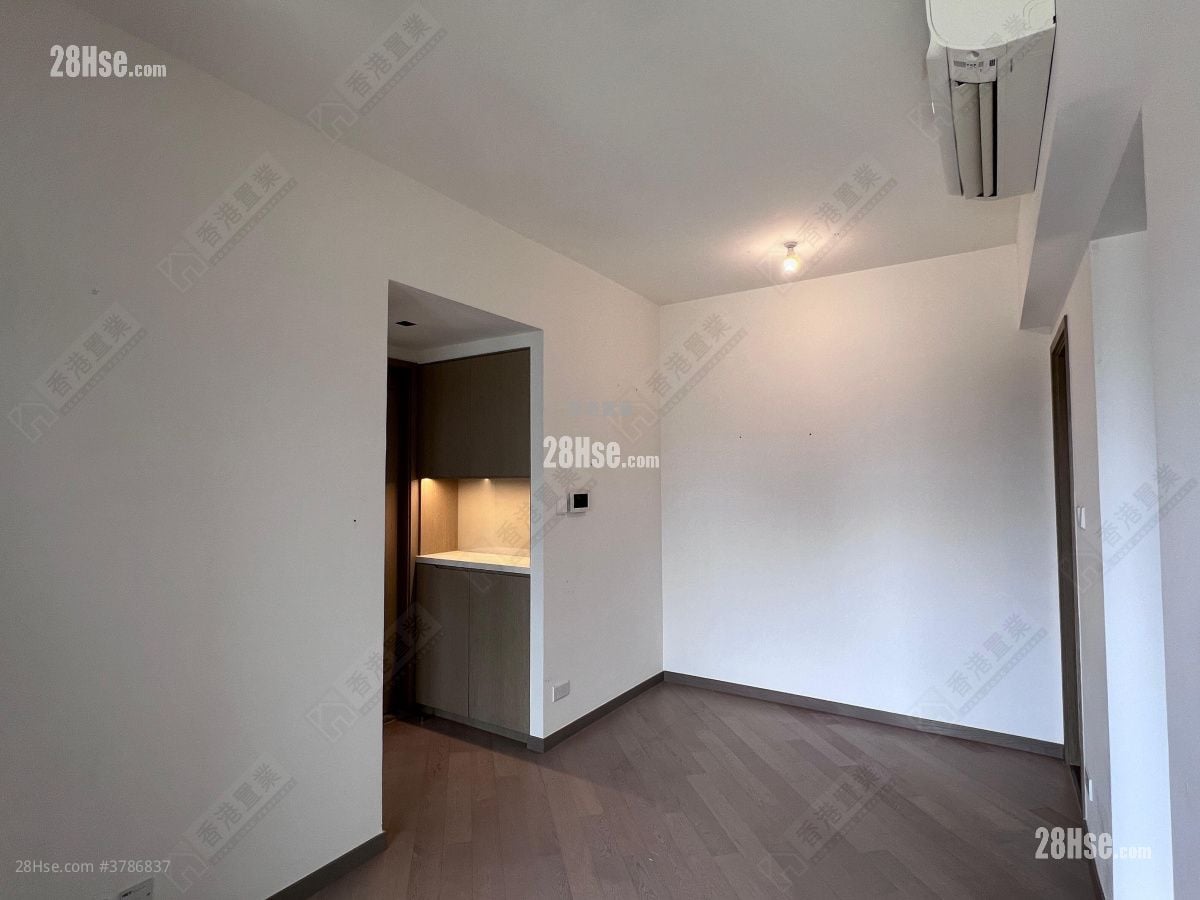 尚珒溋 售盘 2 房 466 平方尺