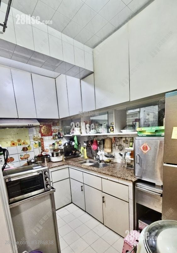 丽城花园 售盘 3 房 , 2 浴室 728 平方尺