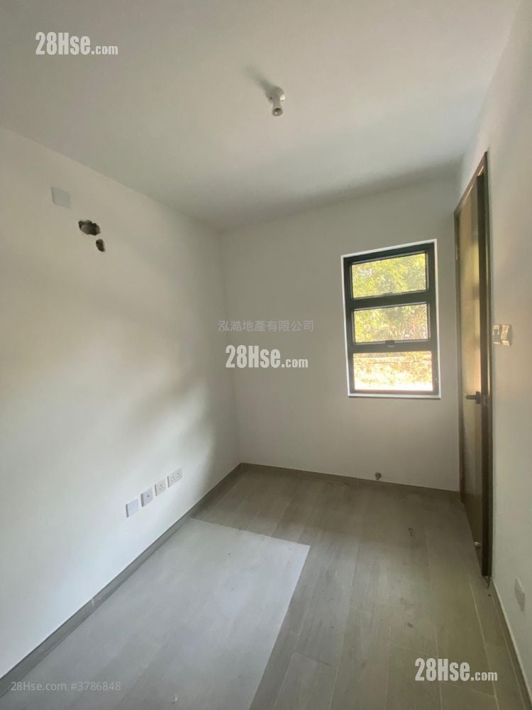 Village Sell 3 Bedrooms , 2 Bathrooms 700 ft²