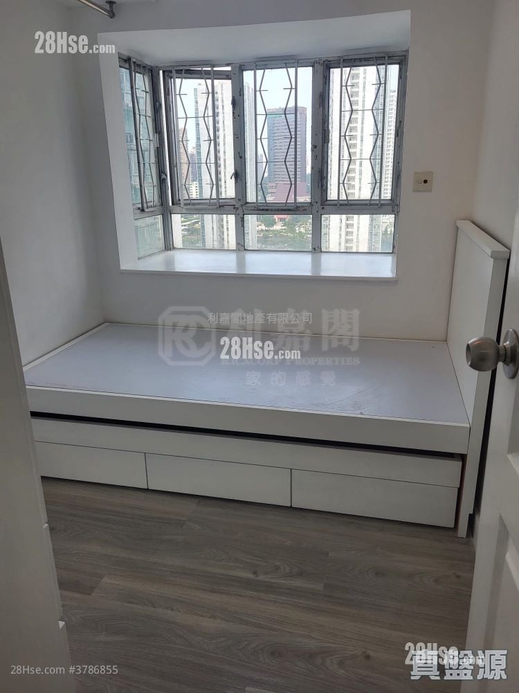City One Shatin Sell 2 Bedrooms 304 ft²