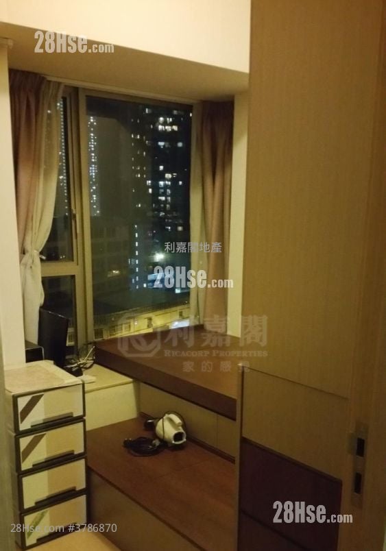 Peninsula East 售盘 4 房 999 平方尺