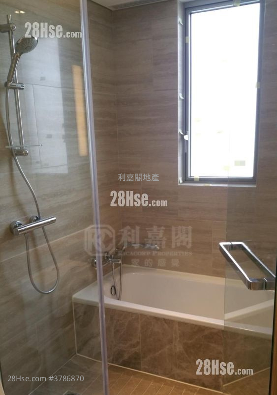 Peninsula East 售盘 4 房 999 平方尺