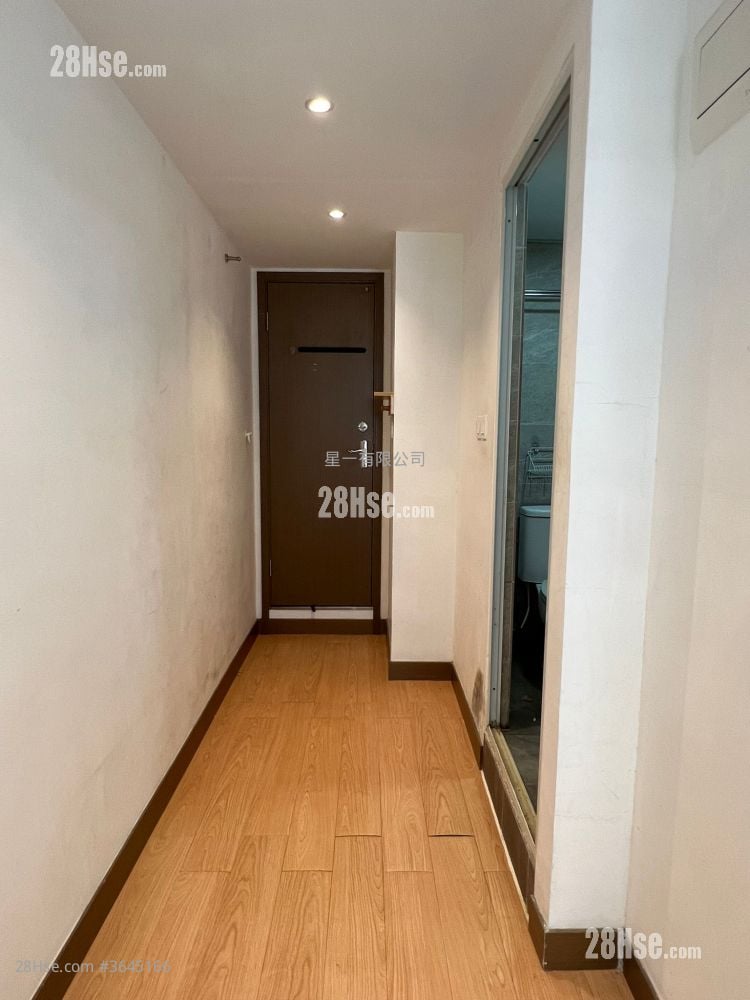 Kenwood Mansion Rental Studio , 1 Bathroom 120 ft²