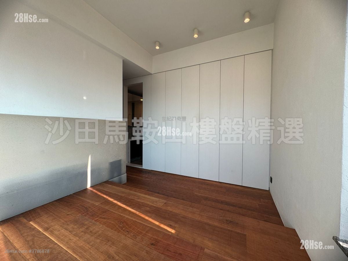 Festival City Sell 3 Bedrooms , 2 Bathrooms 785 ft²