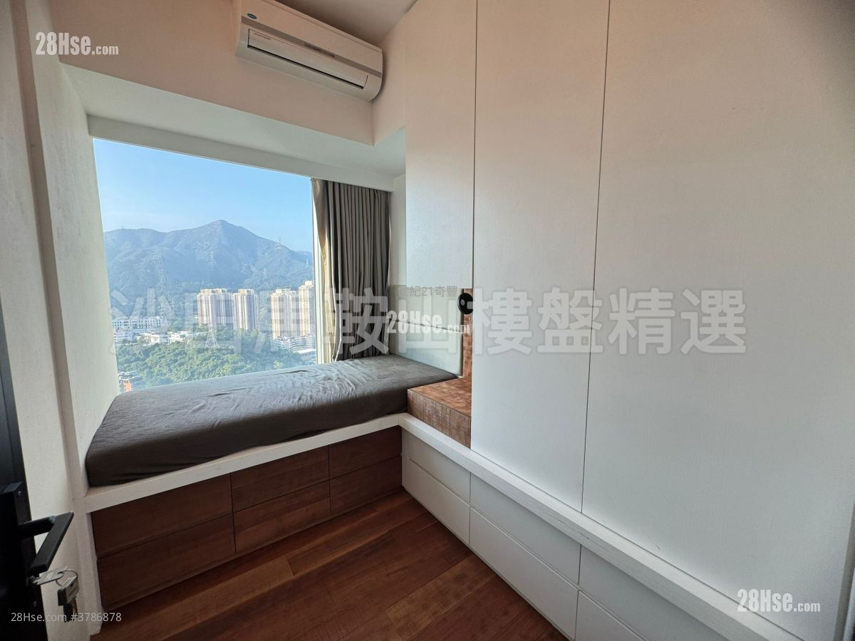 Festival City Sell 3 Bedrooms , 2 Bathrooms 785 ft²