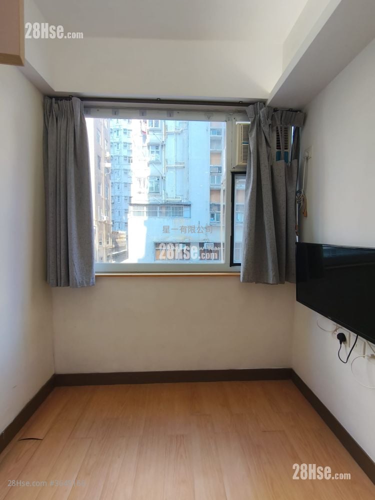 Kenwood Mansion Rental Studio , 1 Bathroom 120 ft²