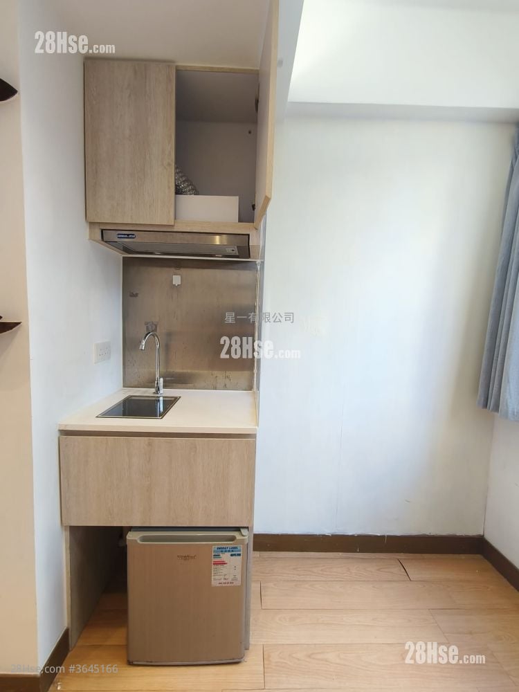 Kenwood Mansion Rental Studio , 1 Bathroom 120 ft²