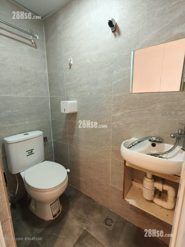 Kenwood Mansion Rental Studio , 1 Bathroom 120 ft²