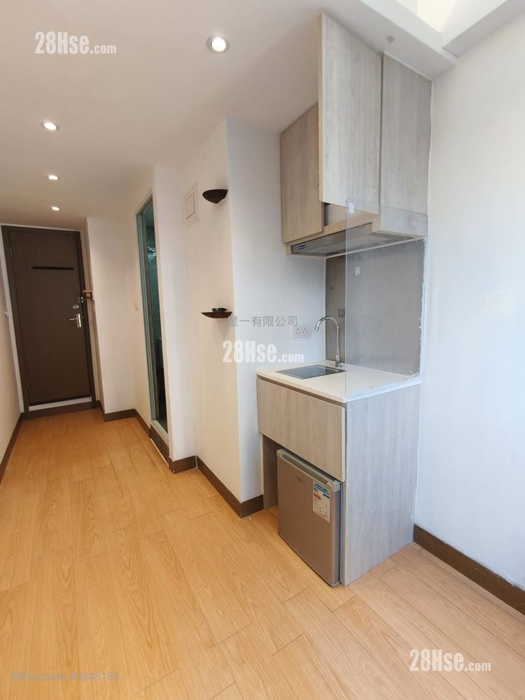 Kenwood Mansion Rental Studio , 1 Bathroom 120 ft²