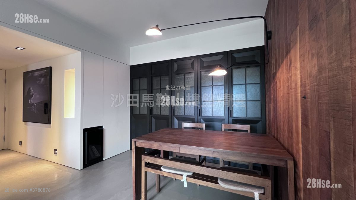 Festival City Sell 3 Bedrooms , 2 Bathrooms 785 ft²