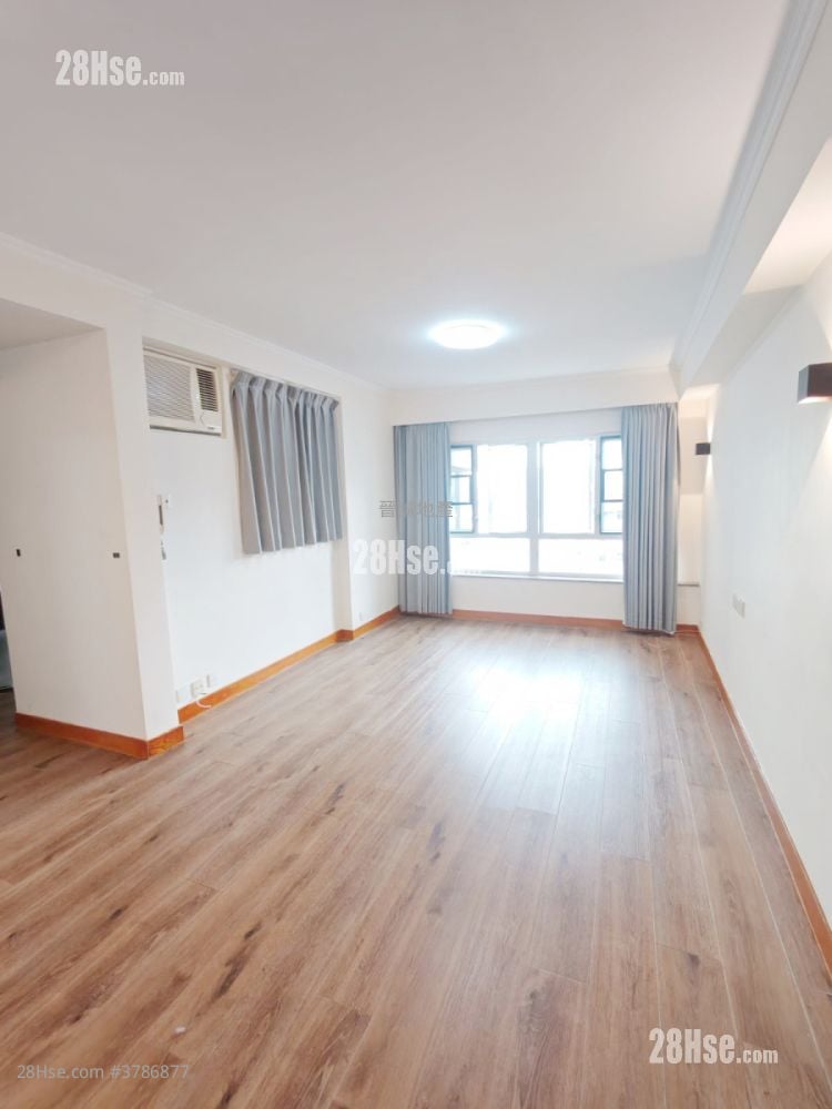 Dragon Inn Court Sell 3 Bedrooms , 2 Bathrooms 692 ft²