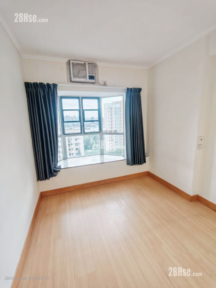 Dragon Inn Court Sell 3 Bedrooms , 2 Bathrooms 692 ft²