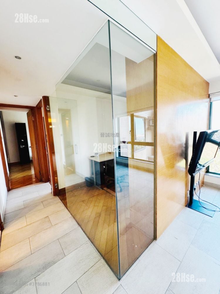 爱琴海岸 售盘 3 房 , 2 浴室 811 平方尺