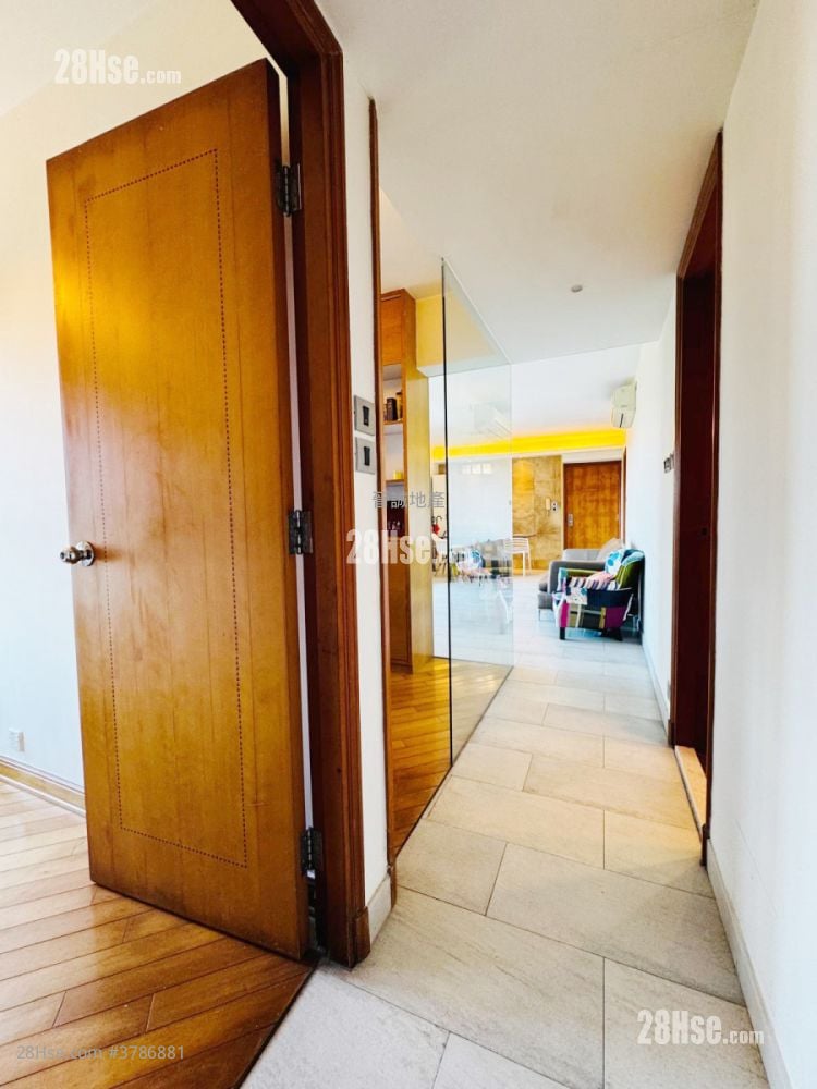 爱琴海岸 售盘 3 房 , 2 浴室 811 平方尺