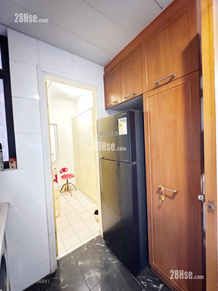 爱琴海岸 售盘 3 房 , 2 浴室 811 平方尺