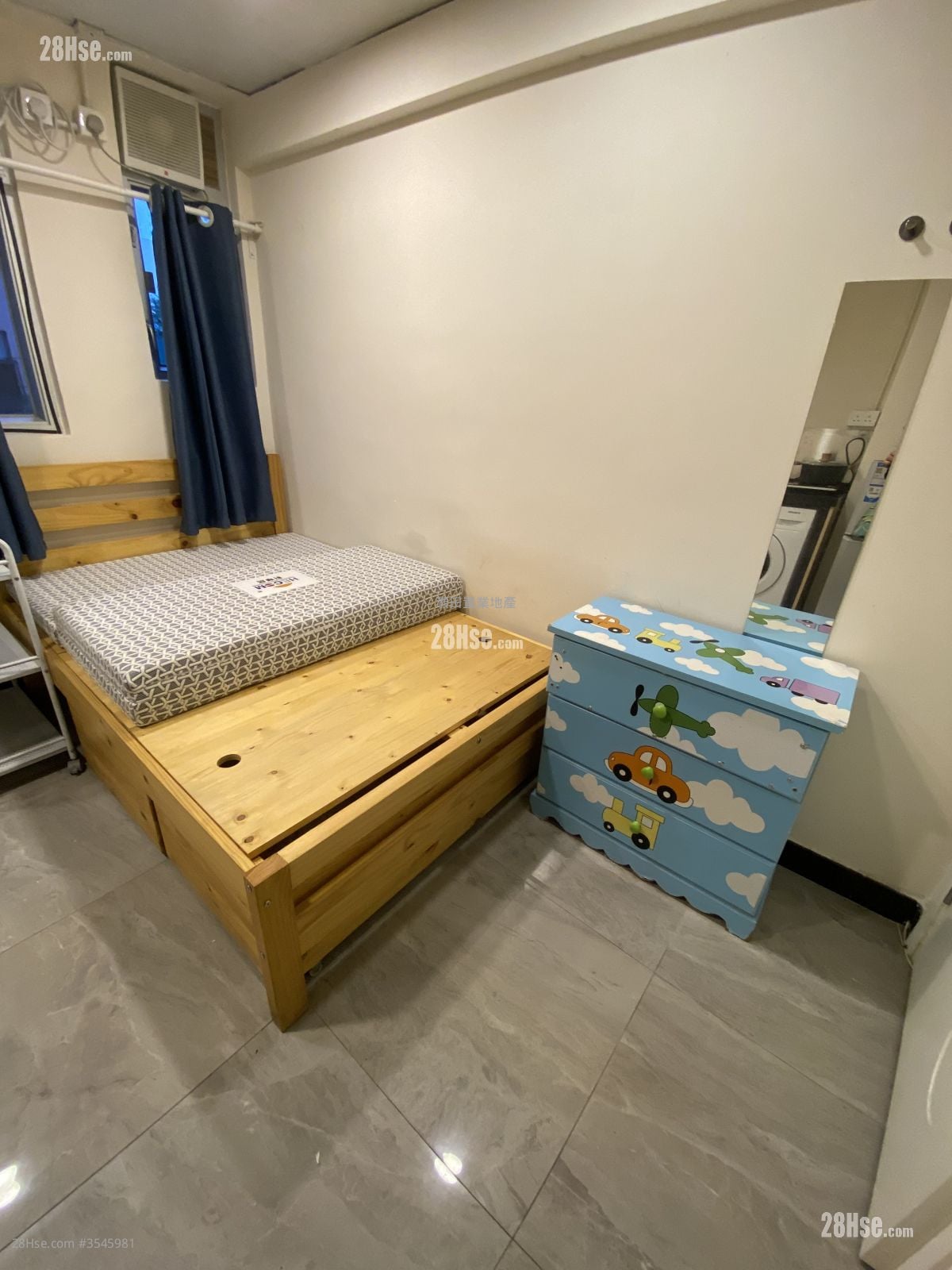 单幢楼房 租盘 开放式间隔 , 1 浴室 120 平方尺