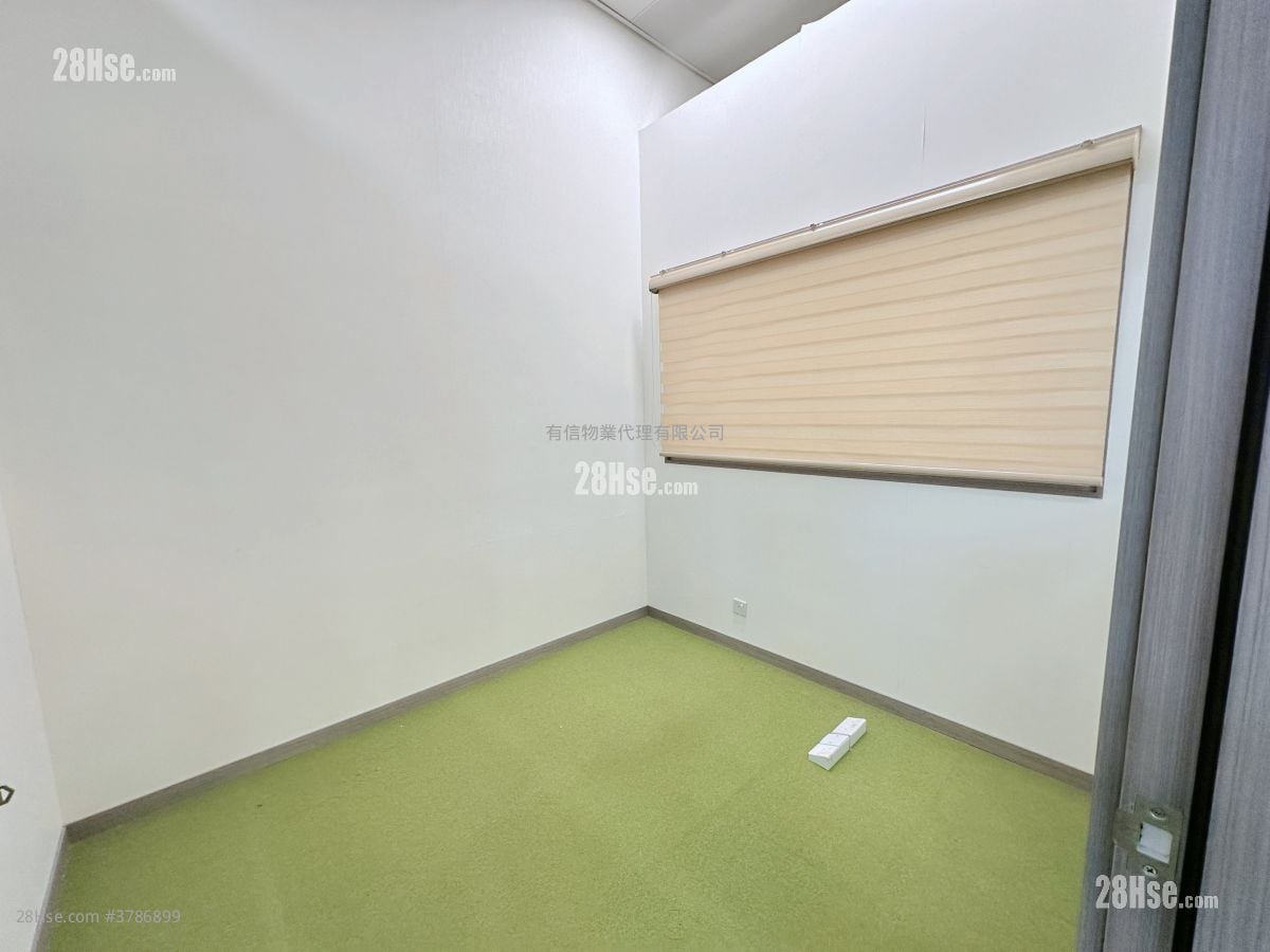 Orient International Tower Rental 3 Bedrooms