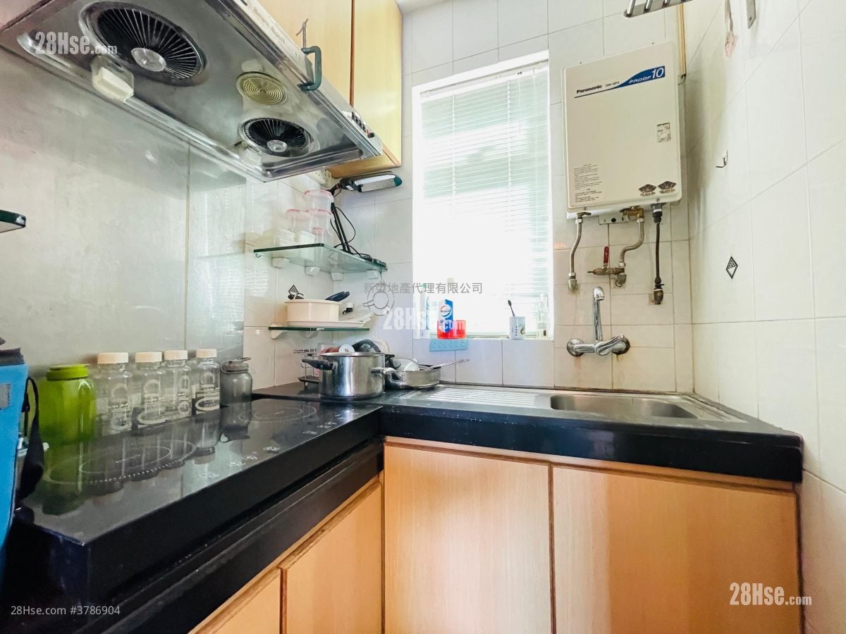 村屋 售盘 3 房 , 1 浴室