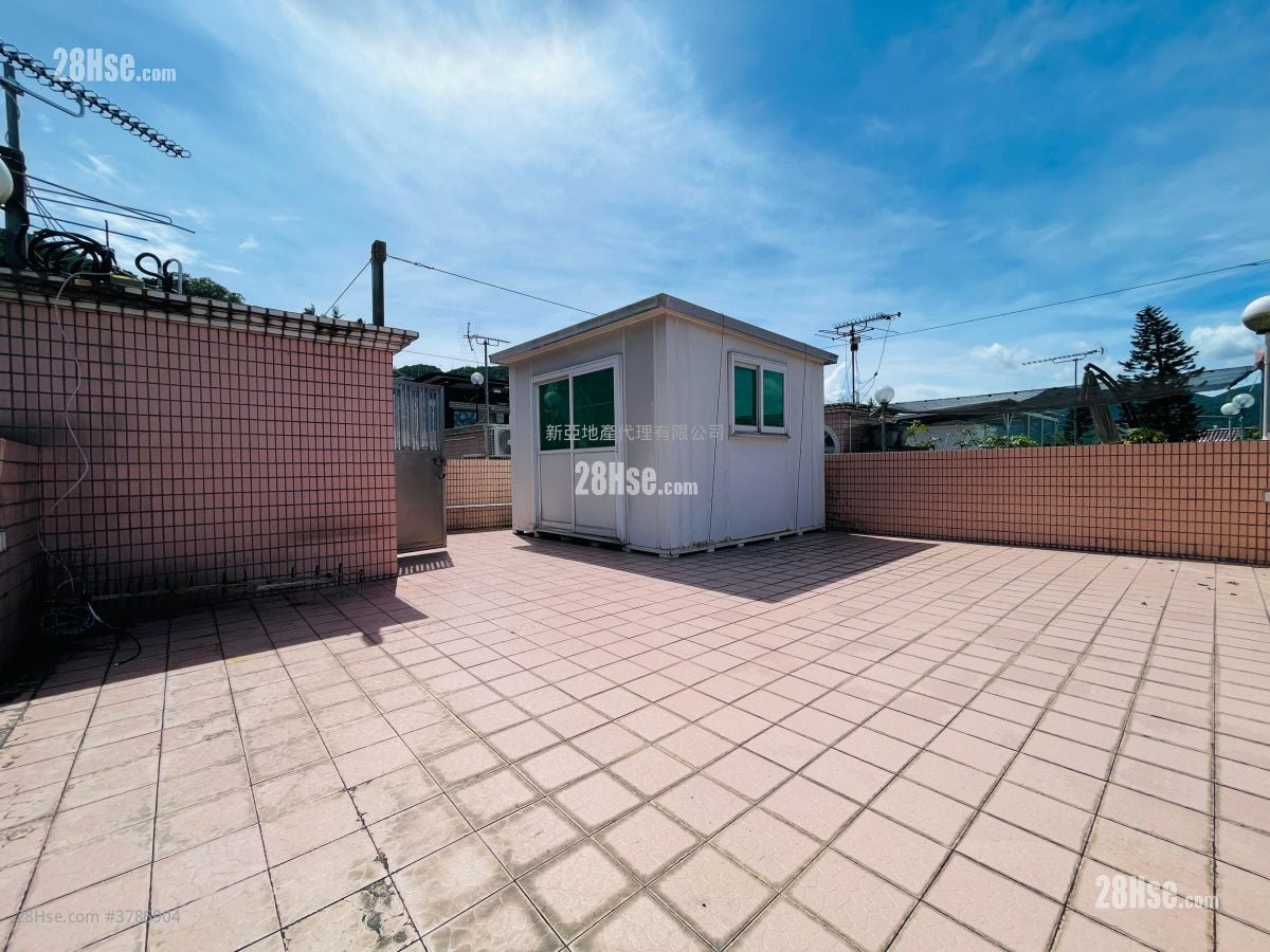 村屋 售盘 3 房 , 1 浴室