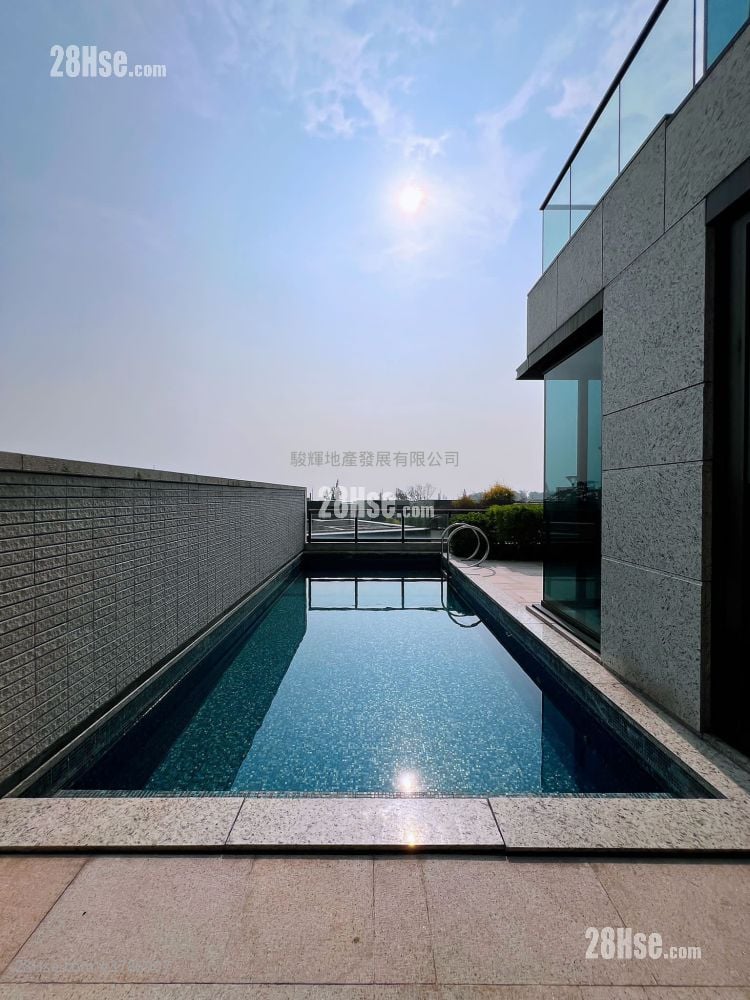 Peak Castle Sell 4 Bedrooms , 4 Bathrooms 3,357 ft²