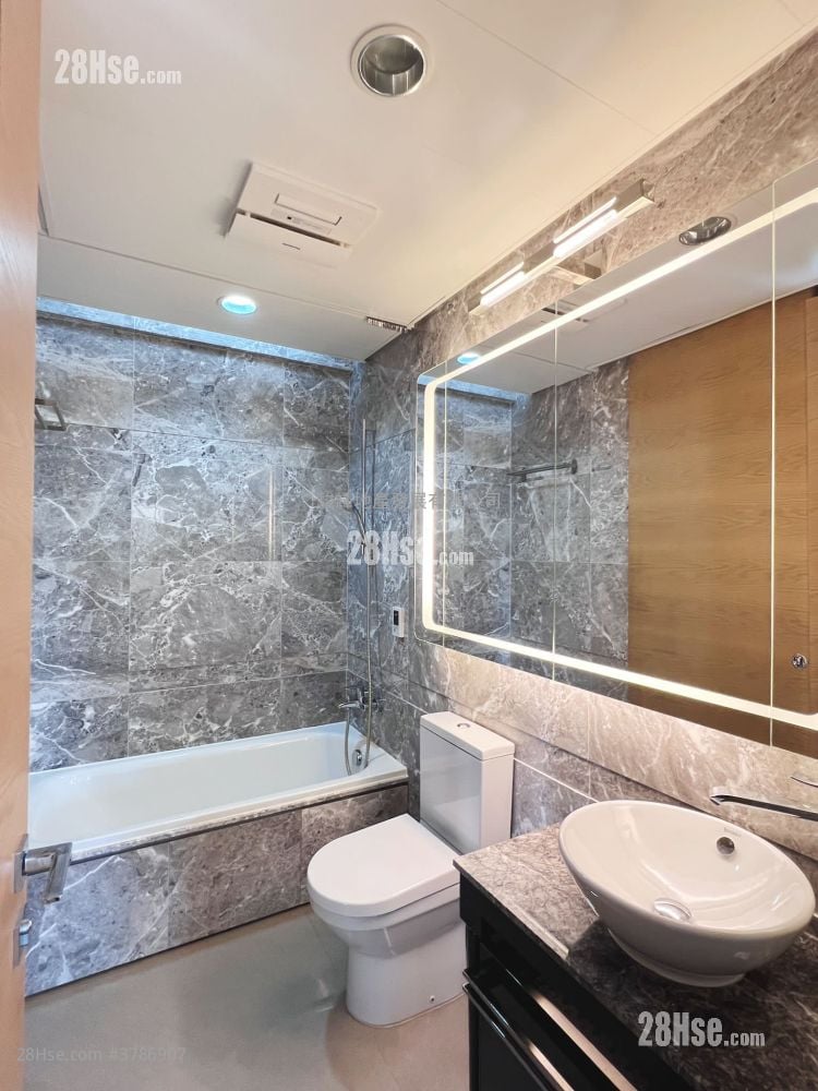 Peak Castle Sell 4 Bedrooms , 4 Bathrooms 3,357 ft²